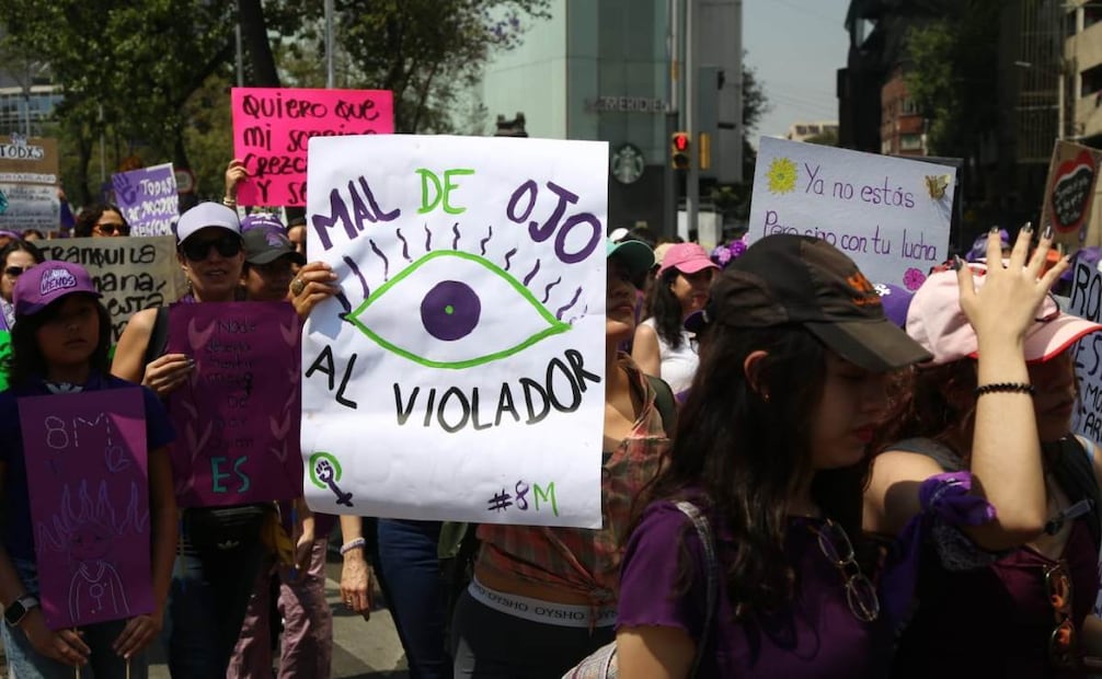 Aspectos durante la marcha por el Día Internacional de la Mujer en la Ciudad de México este domingo 8 de Marzo de 2026. Foto: Brenda Martínez/ EL UNIVERSAL