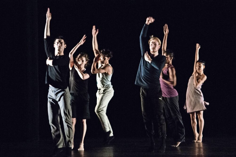 Función de la compañía de danza contemporánea estadounidense Hubbard Street Dance Chicago previó a su participación en la gala inaugural del Festival Danzatlán 2018, en el Cenart (DIEGO SIMÓN SÁNCHEZ. CUARTOSCURO.COM)