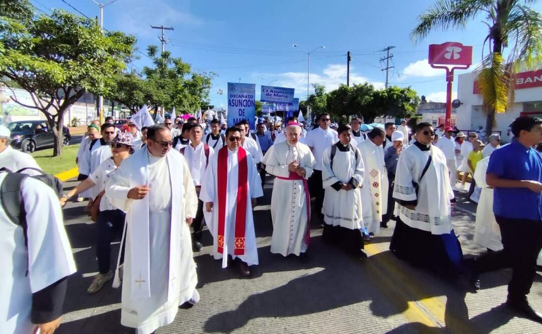 Presidente del CEM convoca a delincuentes a deponer las armas; denuncia connivencia de servidores públicos con delincuencia
Foto: Especial
