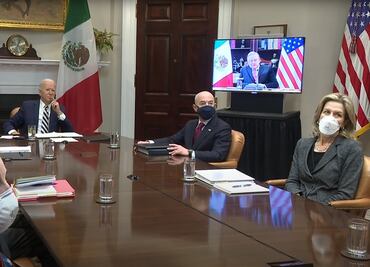 EU tratará a México "como un igual", dice Biden a AMLO en primera reunión virtual