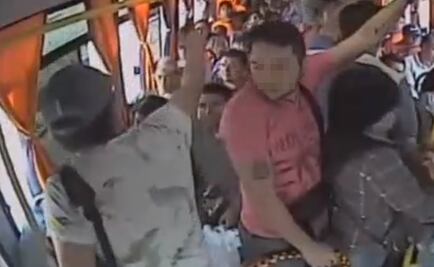 Ladrón golpea a mujer con bebé en asalto a pasajeros de Tecámac