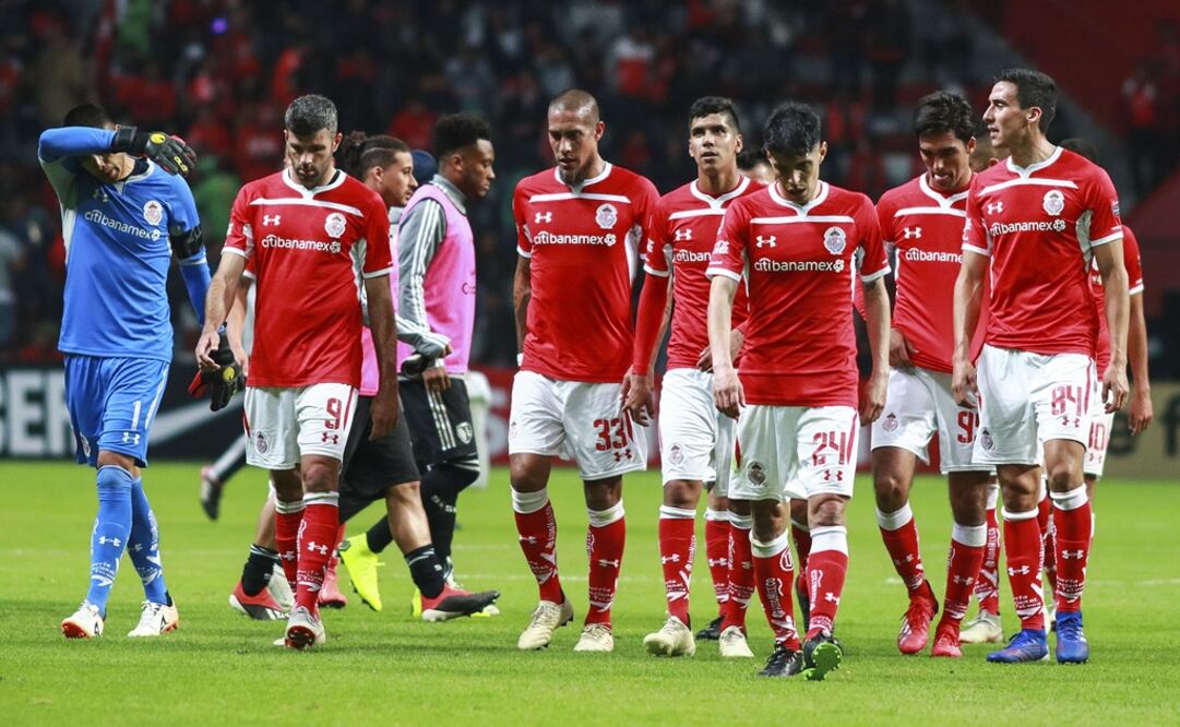 Jugadores del Toluca en lamento durante el juego de vuelta de los Octavos de Final de la Concachampions 2019. FOTO/IMAGO7