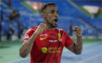 Julián Quiñones brilla con un doblete en Arabia; se acerca a Cristiano Ronaldo en la disputa por el título de goleo