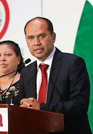 Todos unidos contra Xóchitl