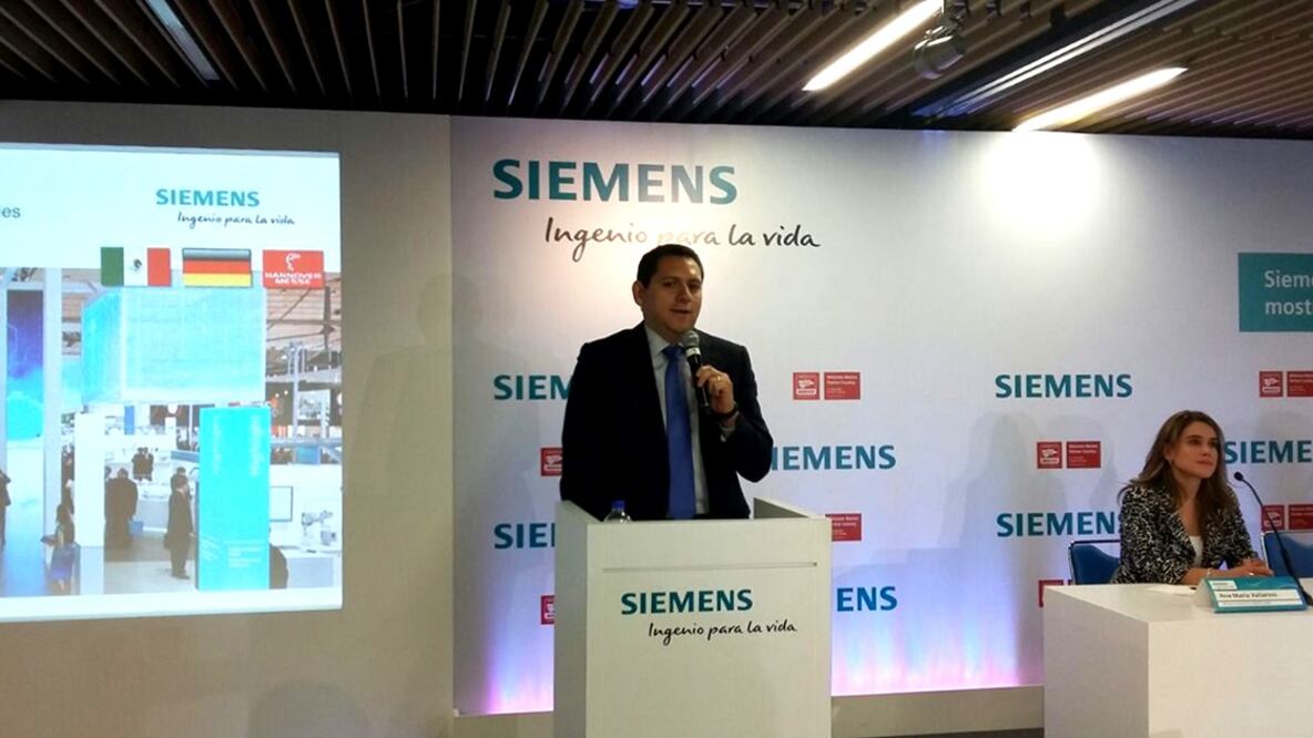 Iván Pelayo, vicepresidente ejecutivo de Siemens México y Centroamérica, resaltó que la impresión 3D fue uno de los elementos clave para reducir considerablemente los tiempos de fabricación. (Foto: Rubén Migueles/EL UNIVERSAL)