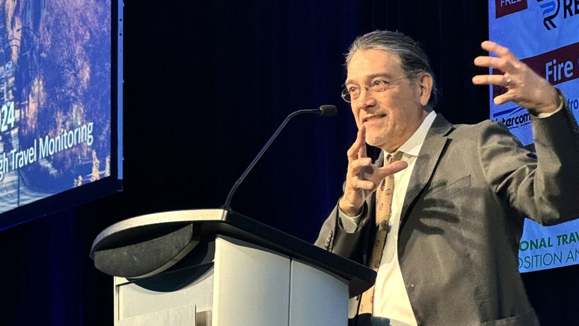 Robert Santos, primer director hispano de la Oficina del Censo de EU, renunció a mitad de su mandato, en medio de la planificación del censo de 2030. (31/01/25) Foto: X @censusdirector