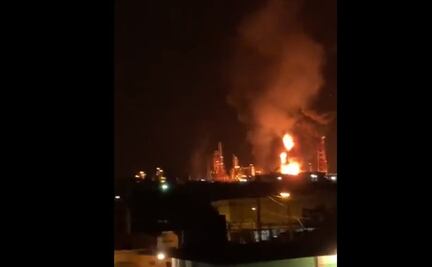 Controlan incendio en refinería Lázaro Cárdenas de Minatitlán, Veracruz; el segundo en un año