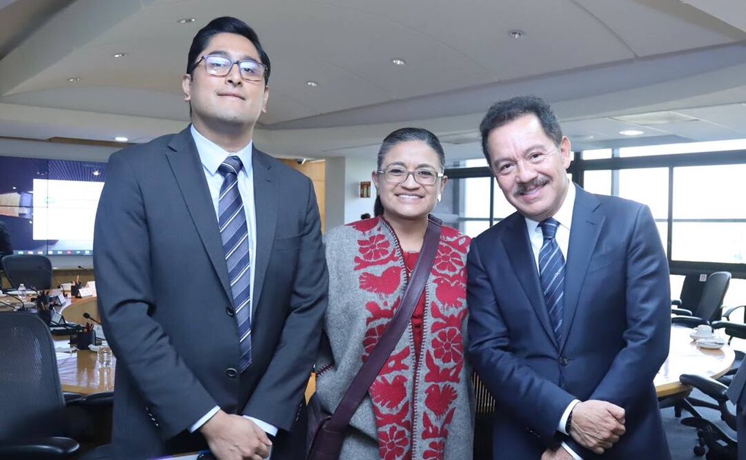 Omar Mejía, candidato a subgobernador del Banco de México; Aleida Alavez, diputada de Morena, e Ignacio Mier, coordinador de Morena en Diputados / Foto tomada de Twitter @ALEIDAALAVEZ