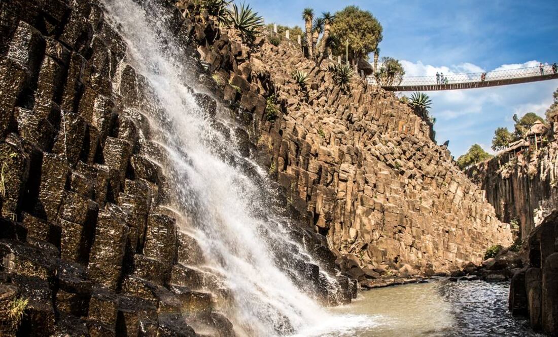 Prismas Basálticos de Santa María Regla. (Foto: Noé Martínes / Flickr)