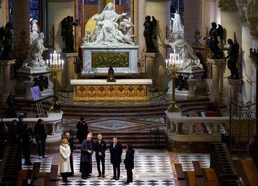 VIDEO: catedral de Notre Dame muestra su nuevo “resplandor” al mundo; Macron ve una “conmoción de esperanza"