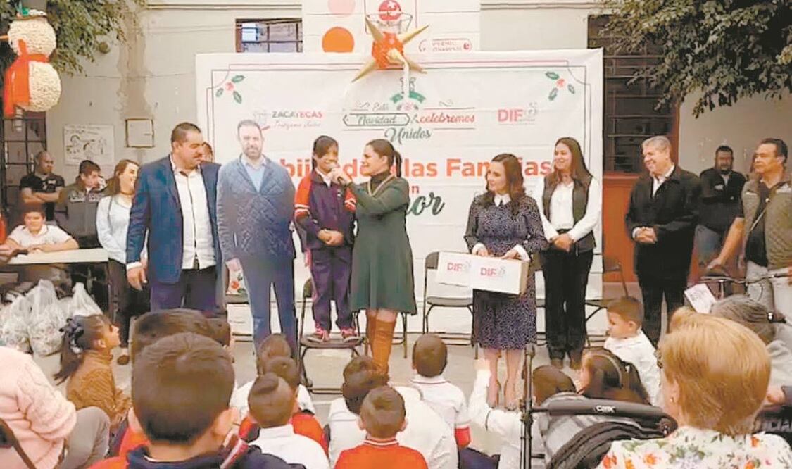 Con foto tamaño real aseguran que "góber" no falte a eventos