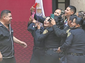 Piden a Manu Chao, no a Grupo Firme en el Zócalo