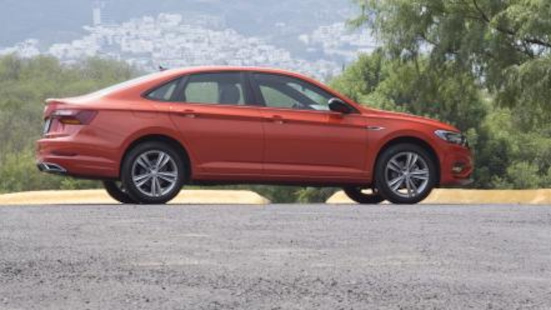 Jetta 2019 R-Line: Equilibrio europeo