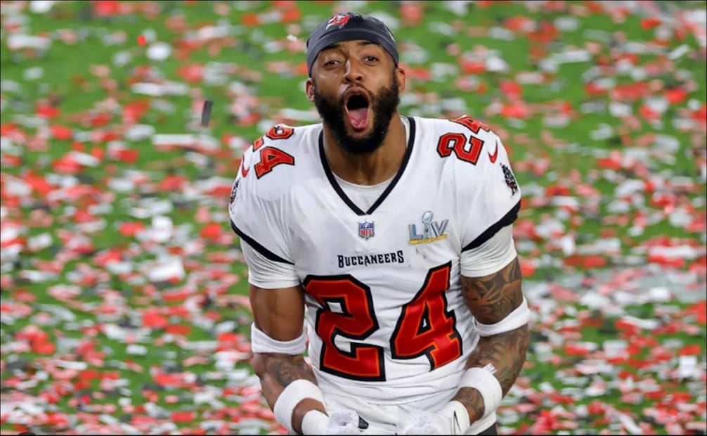 Carlton Davis festeja su campeonato con los Buccaneers / Foto: Especiales