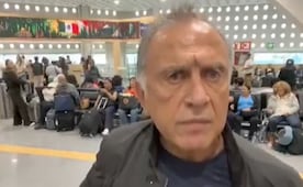 "Traidor veracruzano, sin vergüenza"; Miguel Ángel Yunes es encarado por usuario en el AICM