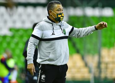 Ambriz, detrás de Tomás Boy en lista de más años como DT sin título