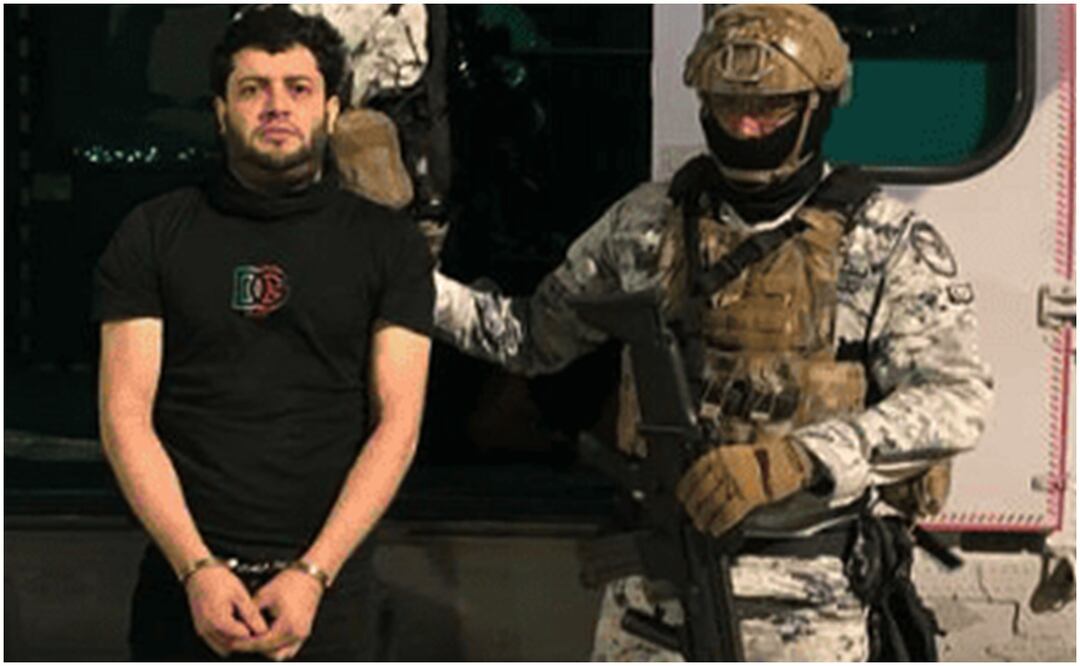 México extraditó a Néstor Isidro Pérez Salas, "El Nini", a Estados Unidos, presunto jefe de seguridad de Los Chapitos. Foto: Tomada de X, antes Twitter. Foto: Archivo/ EL UNIVERSAL