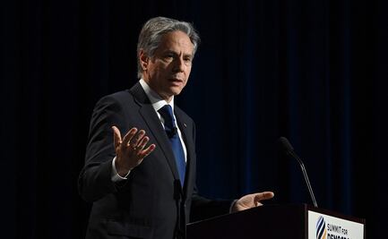 Blinken pide a Lavrov liberar a periodista del WSJ detenido en Rusia