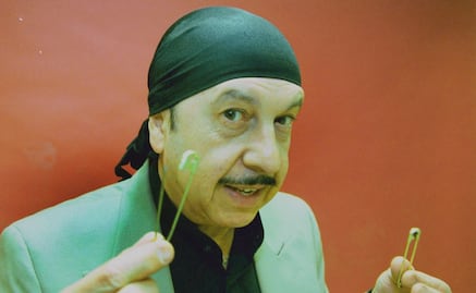 Chen Kai, el mago hábil con las manos que aparecía aves