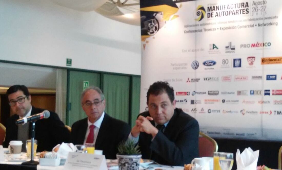 Plásticos, tecnología que disminuye el peso de los autos