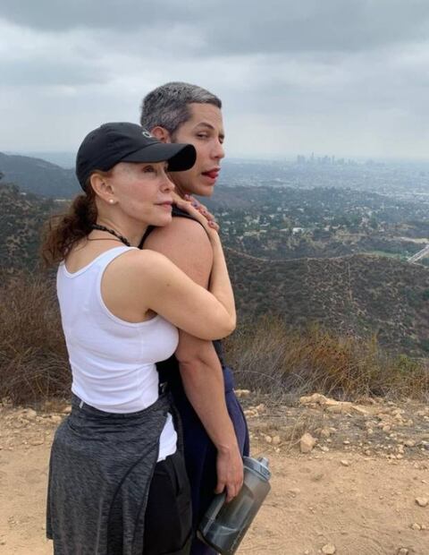 Christian Chávez dedica mensaje a su mamá; recordó cuando lo corrió de la casa al saber que era gay