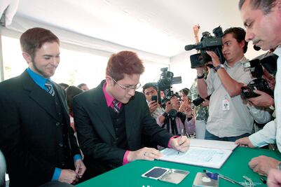 Nace Frente por la Familia contra matrimonios igualitarios