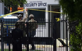 Arma usada en tiroteo en mezquita de San Diego tenía grabado un mensaje de odio; el Centro Islámico ya había recibido amenazas