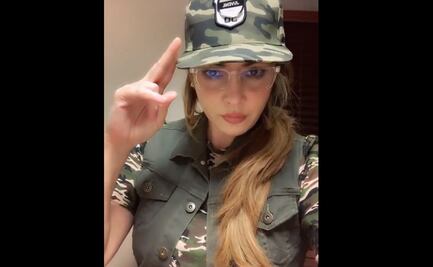 Paty Navidad se dice "soldado de Dios" y "dispara" a López-Gatell