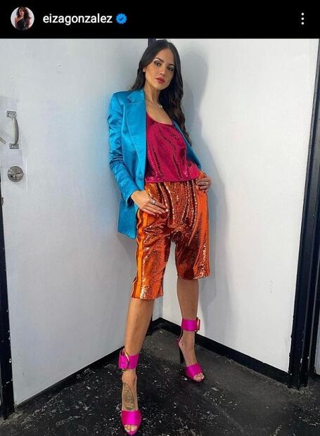 Eiza González nos muestra cómo llevar un total look de lentejuelas