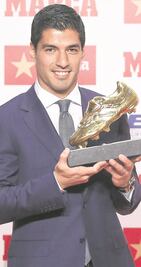 Suárez recibe la Bota de Oro