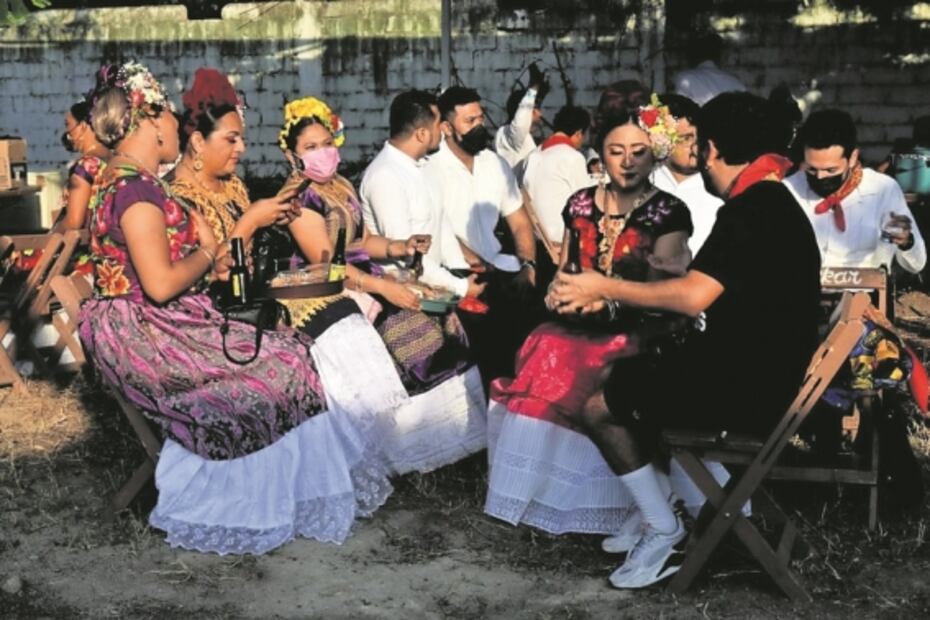 Regresa Jolgorio Muxe a Juchitán, una crónica fotográfica