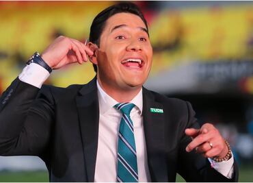 Tunden a Moisés Muñoz por sus comentarios en el América ante Chivas; "Es un narrafan"