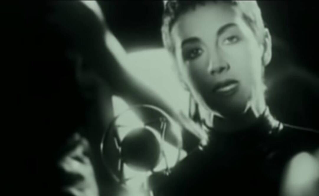 Escena del video "El 7 de septiembre" de Mecano.