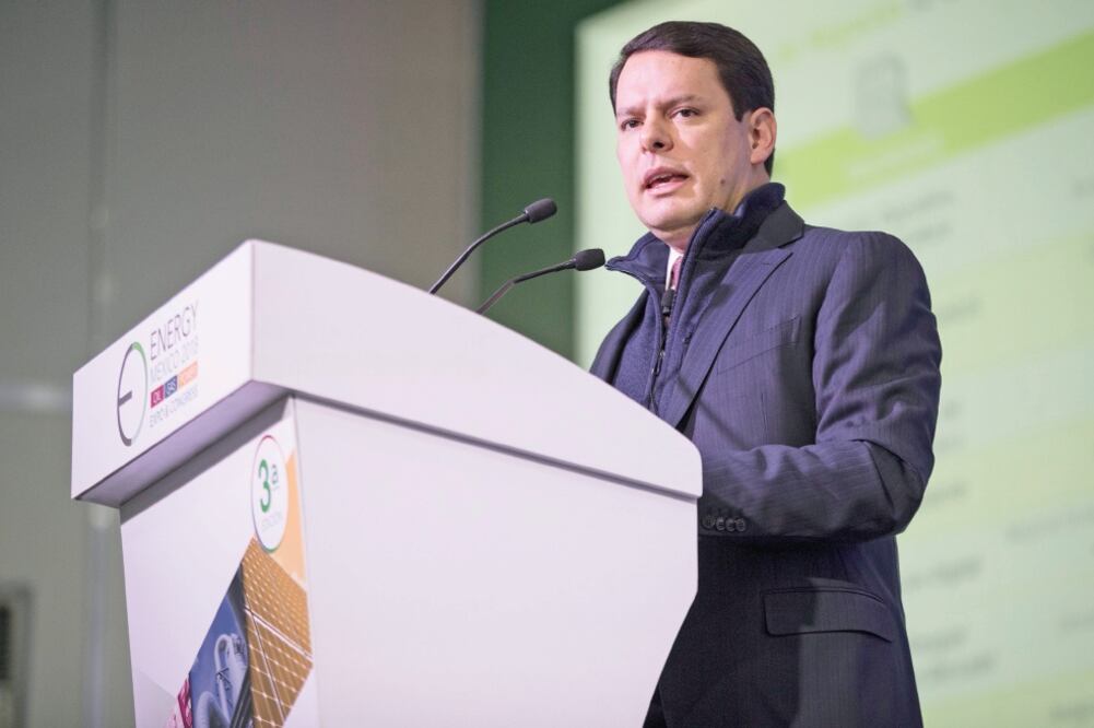 Jaime Hernández, director de la CFE, dijo durante el foro que los aumentos en tarifas eléctricas son atípicos y ofreció la revisión de cada caso en particular (CRISTOPHER ROGEL. EL UNIVERSAL)