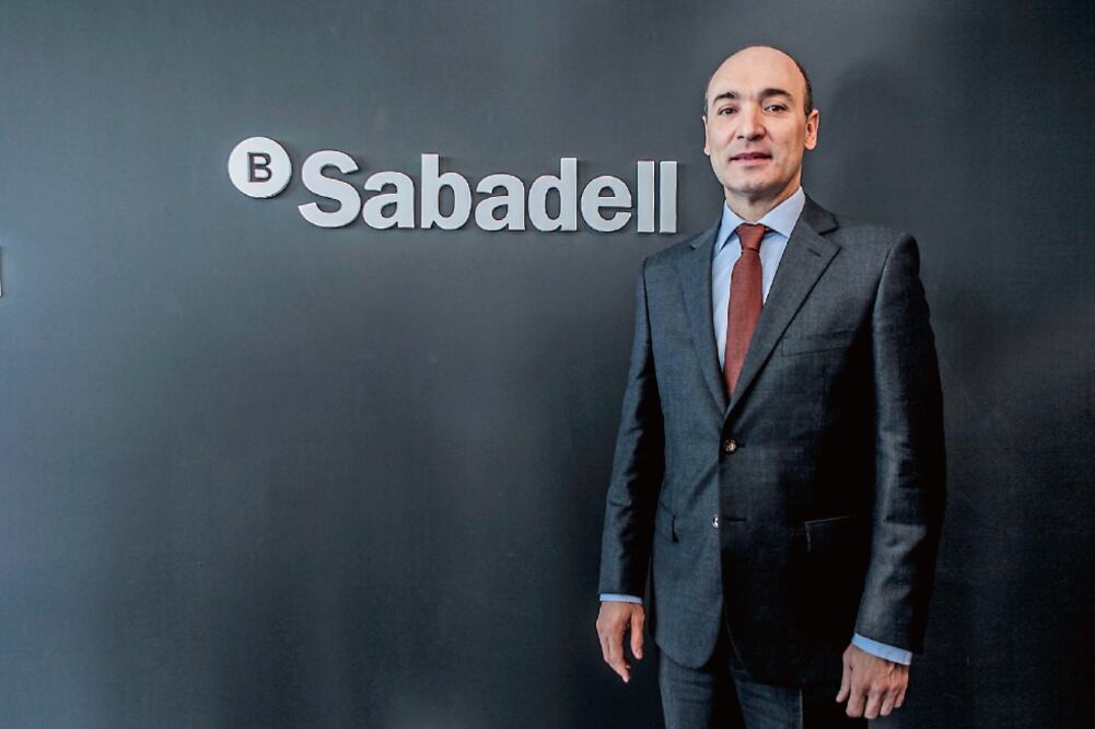 El director general en México de Banco Sabadell, Francesc Noguera, asegura que los bajos costos de operación en el país son atractivos para la inversión (ARCHIVO EL UNIVERSAL)