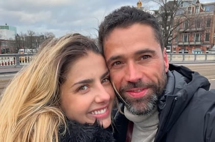 Michelle Renaud y Matías Novoa comparten tiernos instantes del nacimiento de su segundo bebé