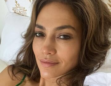 Jennifer Lopez, sin una gota de maquillaje, muestra su lado más natural