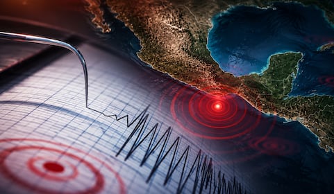 Emiten alerta de TSUNAMI por VIOLENTO SISMO en Chiapas