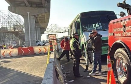 Pasajeros viven minutos de terror: Asalto a camión termina con un joven baleado en la México-Puebla
