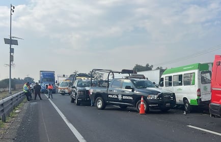 Chofer en sentido contrario desata tragedia y mata a mujer en el Circuito Exterior Mexiquense