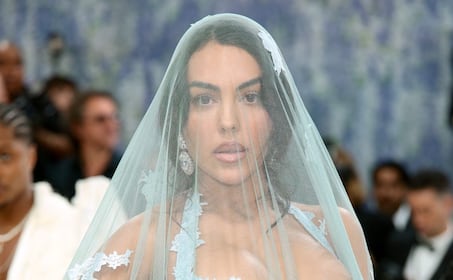 Met Gala 2026: El religioso look de Georgina Rodríguez inspirado en la Virgen de Fátima