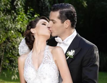 Así fue la lujosa boda de Jacky Bracamontes y Martín Fuentes hace 14 años