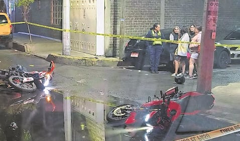Con la playera del Tri puesta, Miguel muere en fatal accidente de moto en Iztapalapa
