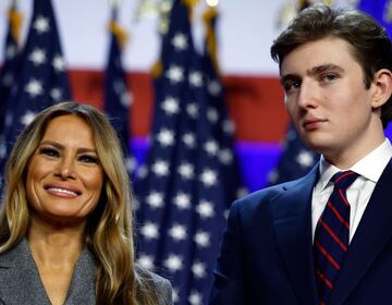 Barron Trump abandona la universidad para trabajar con Melania, su mamá