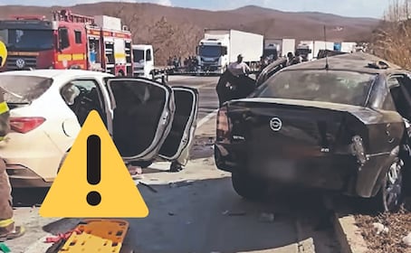 Influencer muere como Camelia La Texana, huía en camioneta repleta de hierba mala