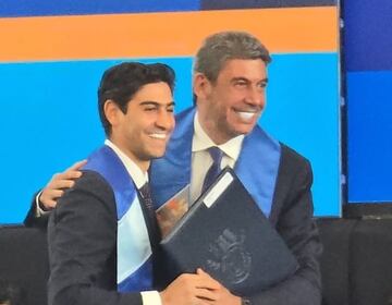 Arturo Elias Ayub dedica emotivo mensaje a su hijo Alejandro por su graduación