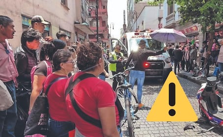Chamaco en bici eléctrica atropella a abuelita y la deja gravemente lesionada, en el Centro de la CDMX