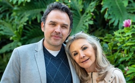 El viaje de Gina Díez Barroso con Fernando Rovzar y Bárbara Mori por Medio Oriente