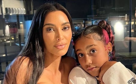Kim Kardashian responde a las críticas por polémicos looks de su hija North