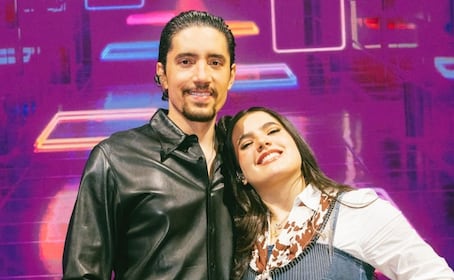 ¿Hermanos y rivales? Camila y Alex Fernández nos hablan de su complicidad en Juego de Voces